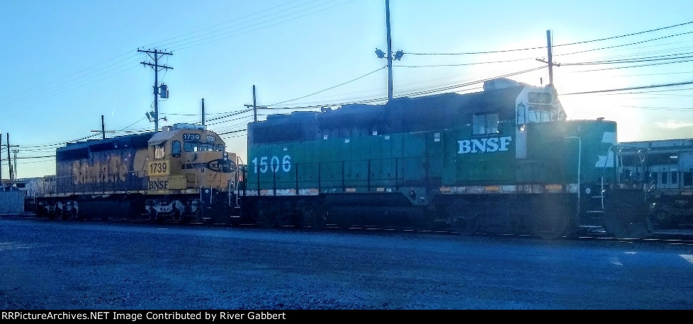 BNSF 1506 and BNSF 1739